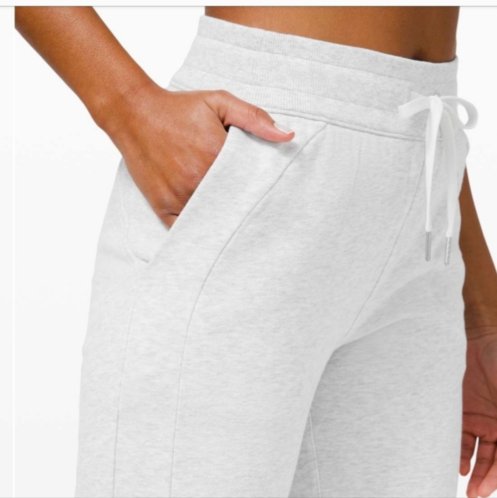 Heather Grey Cotton Drawstring Joggers. Size 8. EUC. - Picture 5 of 8